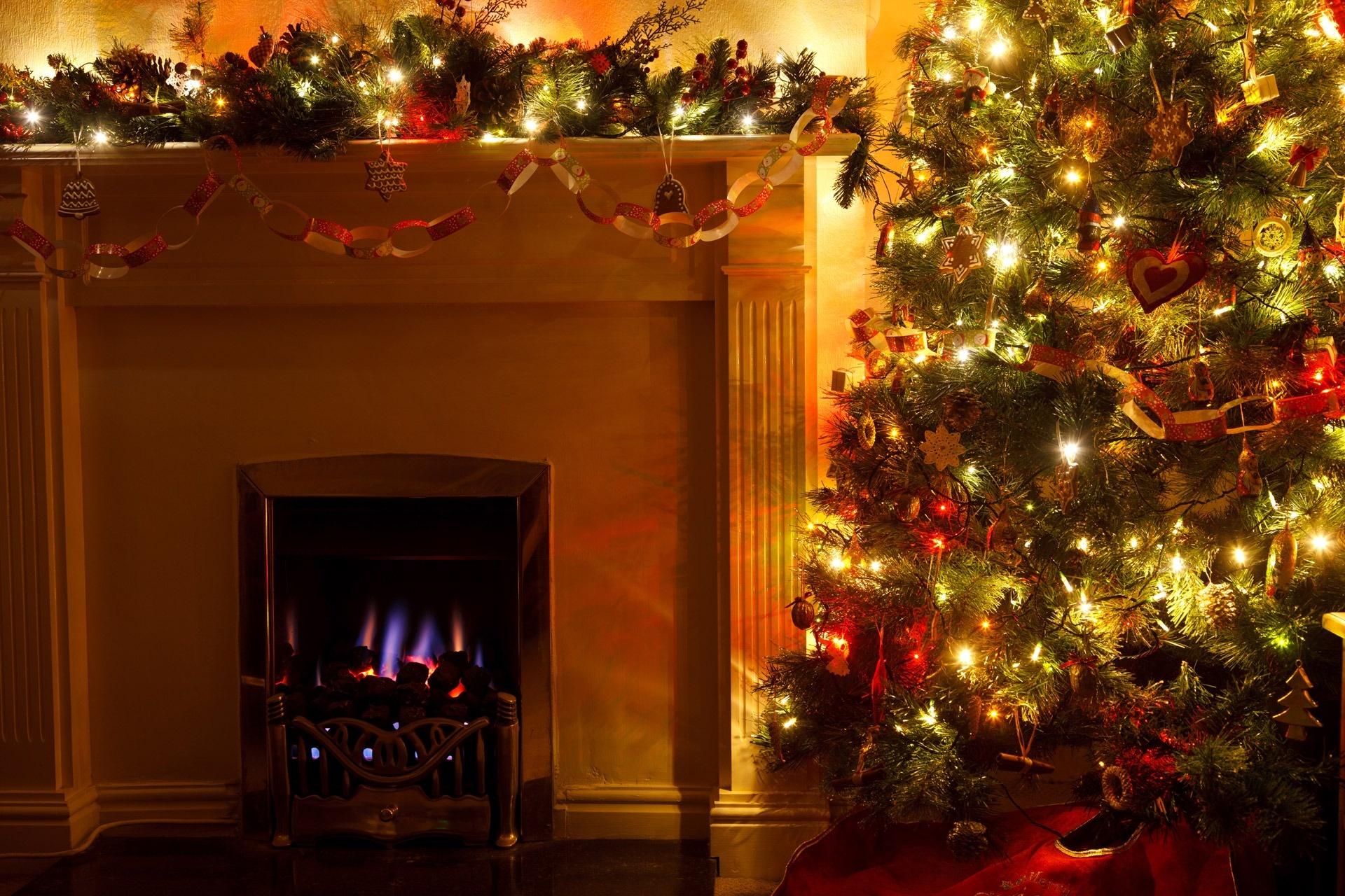 WI Homes for Sale with Fireplace $290,000 to $299,000
