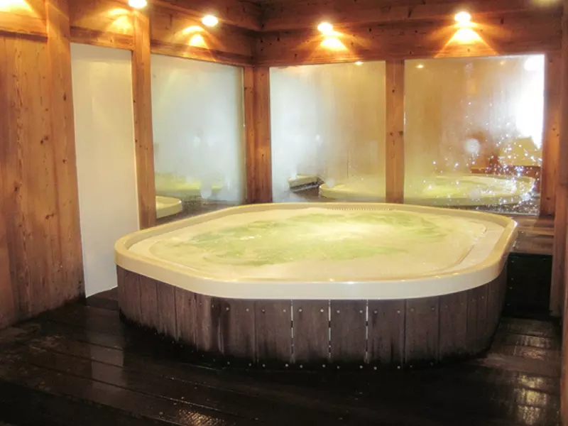 Wisconsin Homes for Sale with Hot Tub under 250K